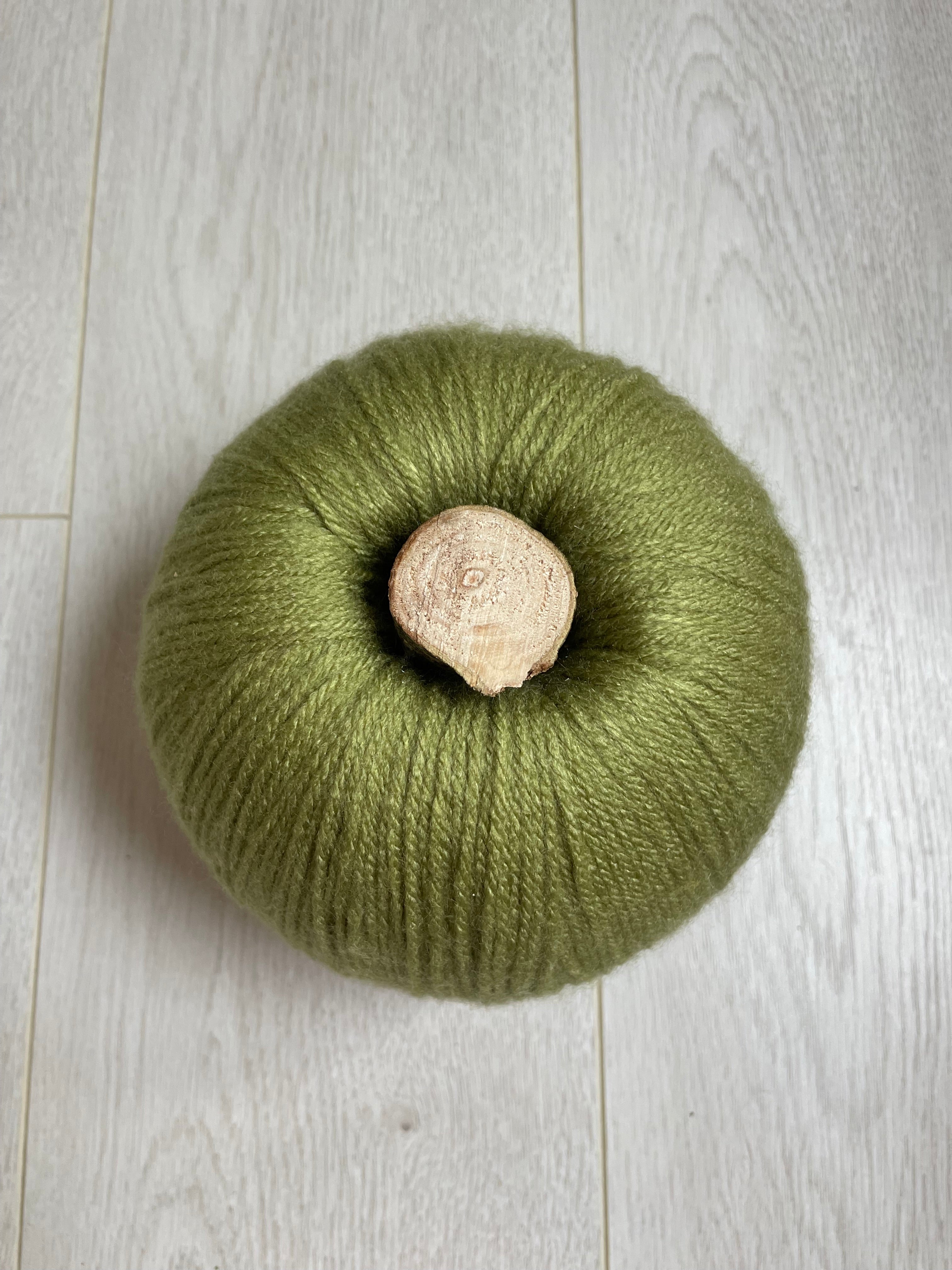 Small Yarn Pumpkin - Meadow